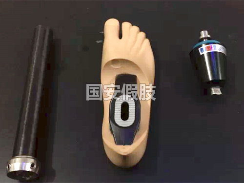 萬向腳板